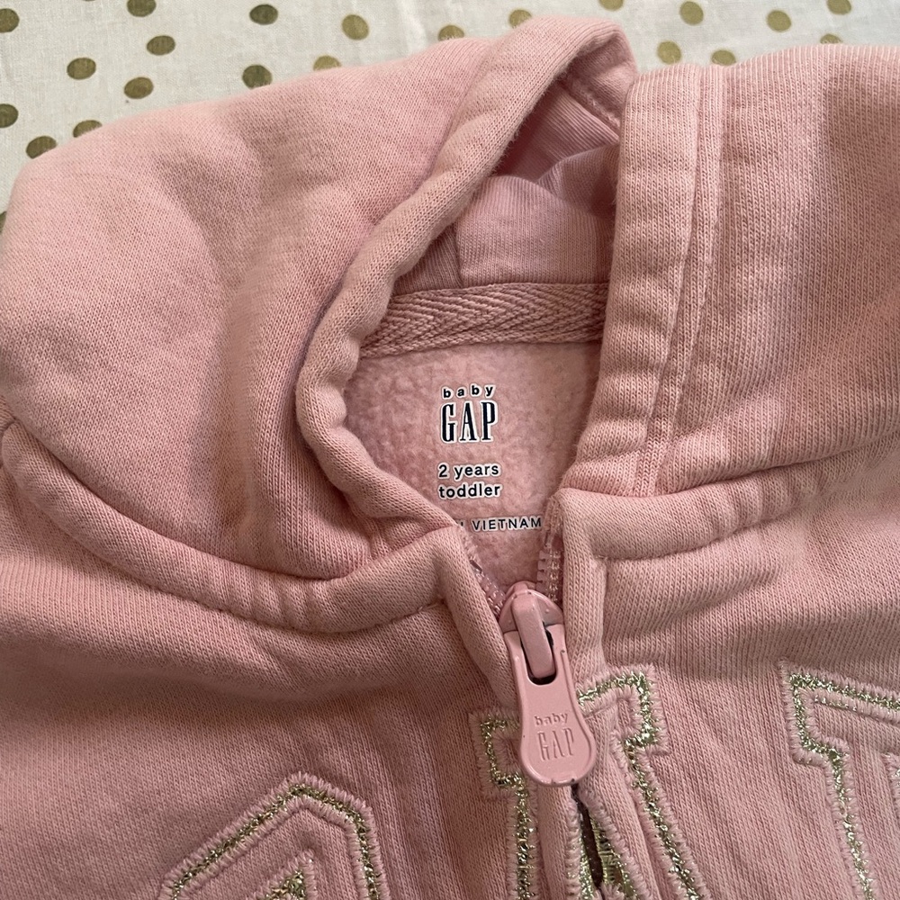 Gap Sweatsuit - Picture 2 of 4